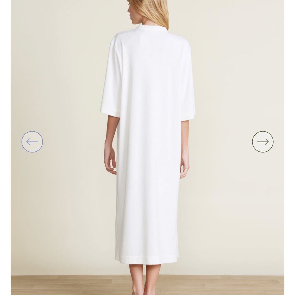 Barefoot dreams Cozy Terry Placket Caftan - Picture 3 of 5
